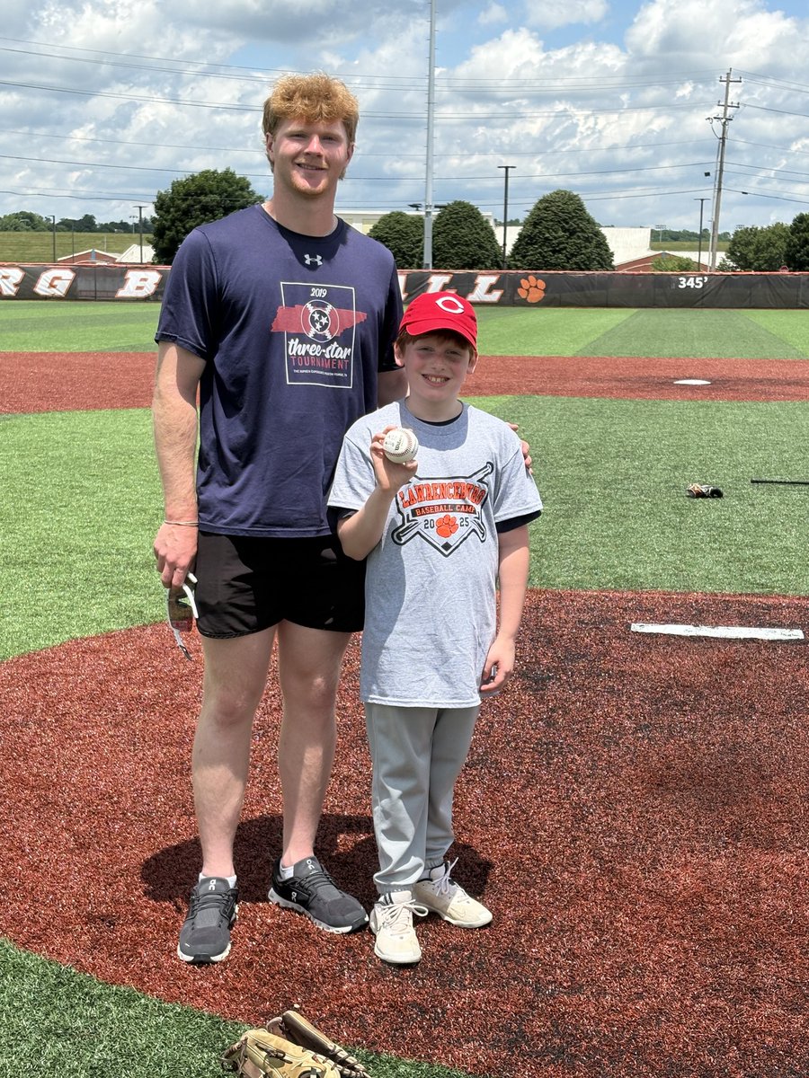 Another great day of youth camp with a great group of future Tigers! Here were our fielding contest and home run derby winners.