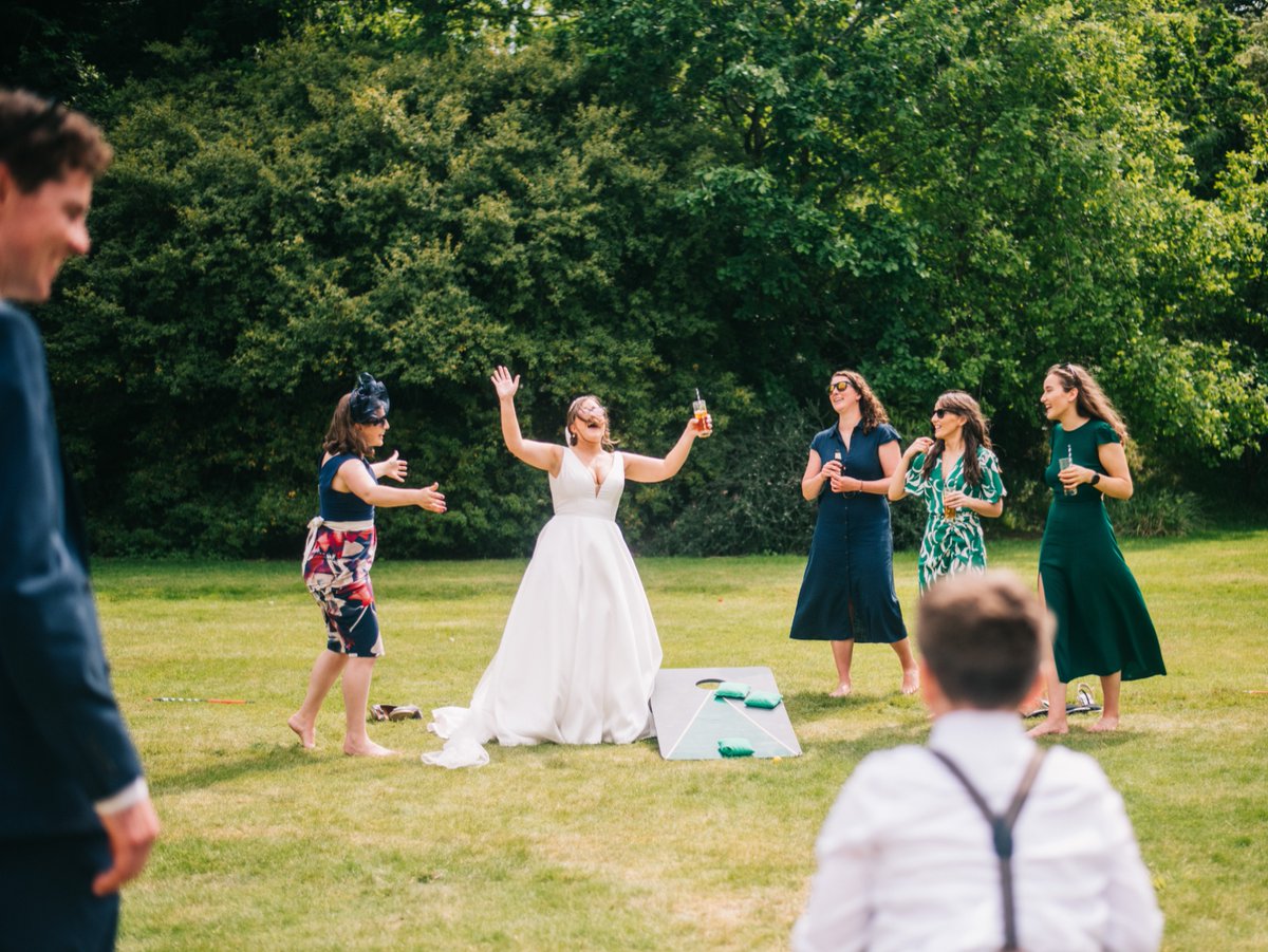 Can confirm: cocktails taste better in the sunshine. Especially with a side of cornhole! 

PHOTO @jennyandhannahweddingphoto 

#manorbythelake #wedding #weddingvenue #cotswoldwedding #cotswoldweddingvenue #weddinginspiration #weddinginspo #summerwedding