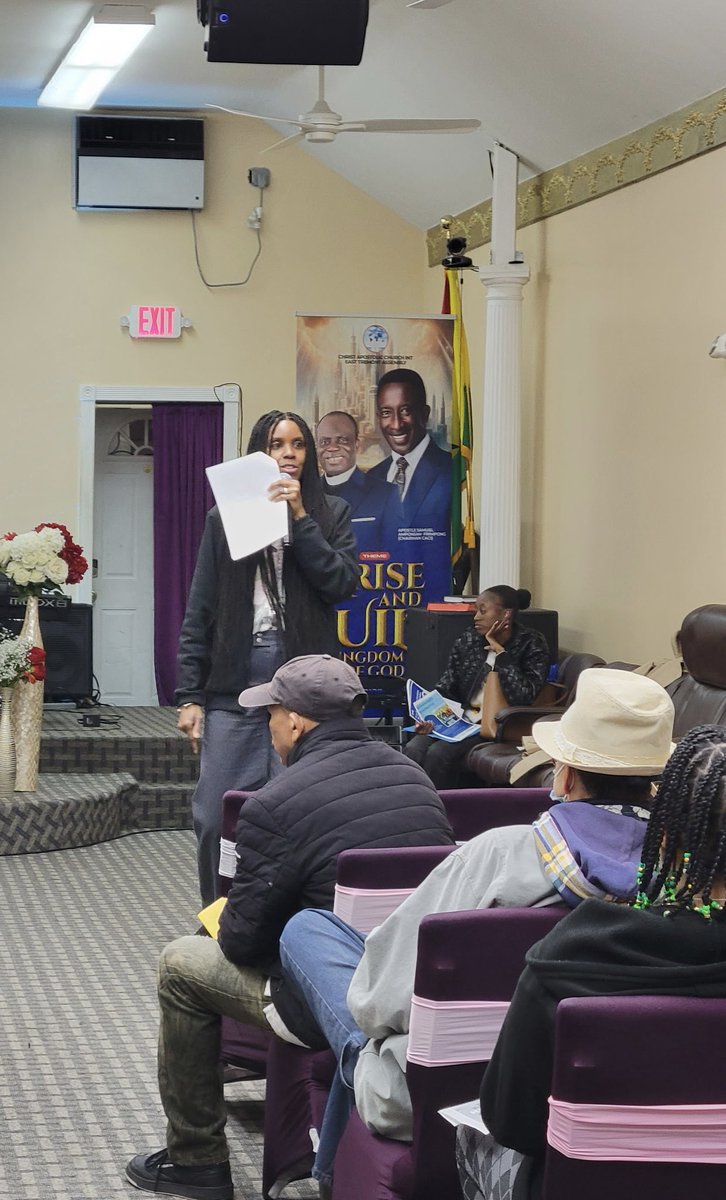 Spreadinglovv's tweet photo. Empowering our community to take control of their health! 💊❤️We had an amazing time organizing our debut “Let’s Prevent Hypertension” event with Bureau of Bronx Neighborhood Health @nychealthy and @klassiquetravels. Big thanks to Kim Freeman, Tremont Health Action Center Manager https://t.co/mUUuhPDqrs