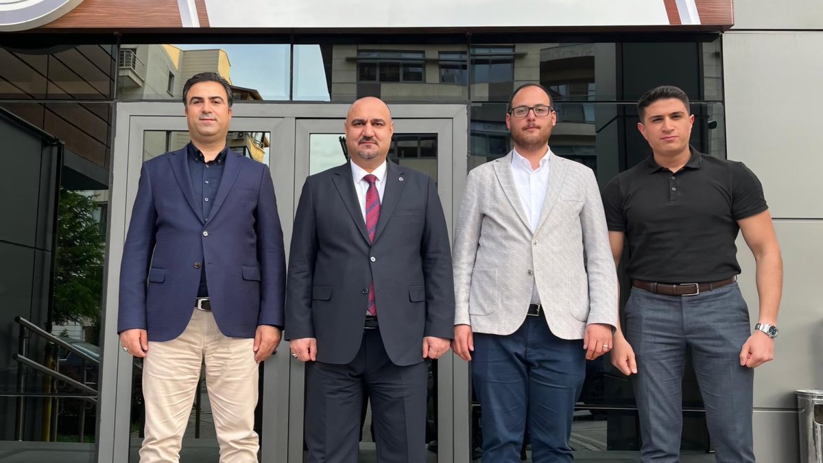 ORSAM (@orsamorgtr) on Twitter photo Irak Türkmen Cephesi Başkanı Sayın Muhammed Seman Ağa (<a href="/SemanAgaoglu/">Mehmet Seman Ağaoğlu</a>), ORSAM’a bir ziyaret gerçekleştirmiştir.
Ziyaret kapsamında, ORSAM Başkanı Dr. Kadir Temiz (<a href="/kdrtemiz/">Kadir Temiz</a>) ve ORSAM’ın Irak uzmanlarıyla karşılıklı görüş alışverişinde bulunulmuştur.
Nazik ziyaretlerinden dolayı Irak Türkmen Cephesi Başkanı Sayın Muhammed Seman Ağa (<a href="/SemanAgaoglu/">Mehmet Seman Ağaoğlu</a>), ORSAM’a bir ziyaret gerçekleştirmiştir.
Ziyaret kapsamında, ORSAM Başkanı Dr. Kadir Temiz (<a href="/kdrtemiz/">Kadir Temiz</a>) ve ORSAM’ın Irak uzmanlarıyla karşılıklı görüş alışverişinde bulunulmuştur.
Nazik ziyaretlerinden dolayı