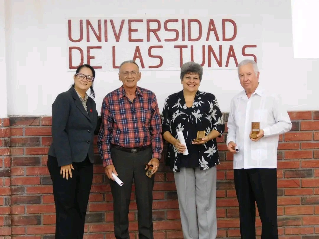 Gente que inspira, Rectores que han marcado estos 30 Capítulos de Esencia Universitaria. <a href="/ULTCuba/">Universidad de Las Tunas</a> <a href="/CubaMES/">MES</a> <a href="/WalterBG_MES/">Walter Baluja García</a> @Osbel