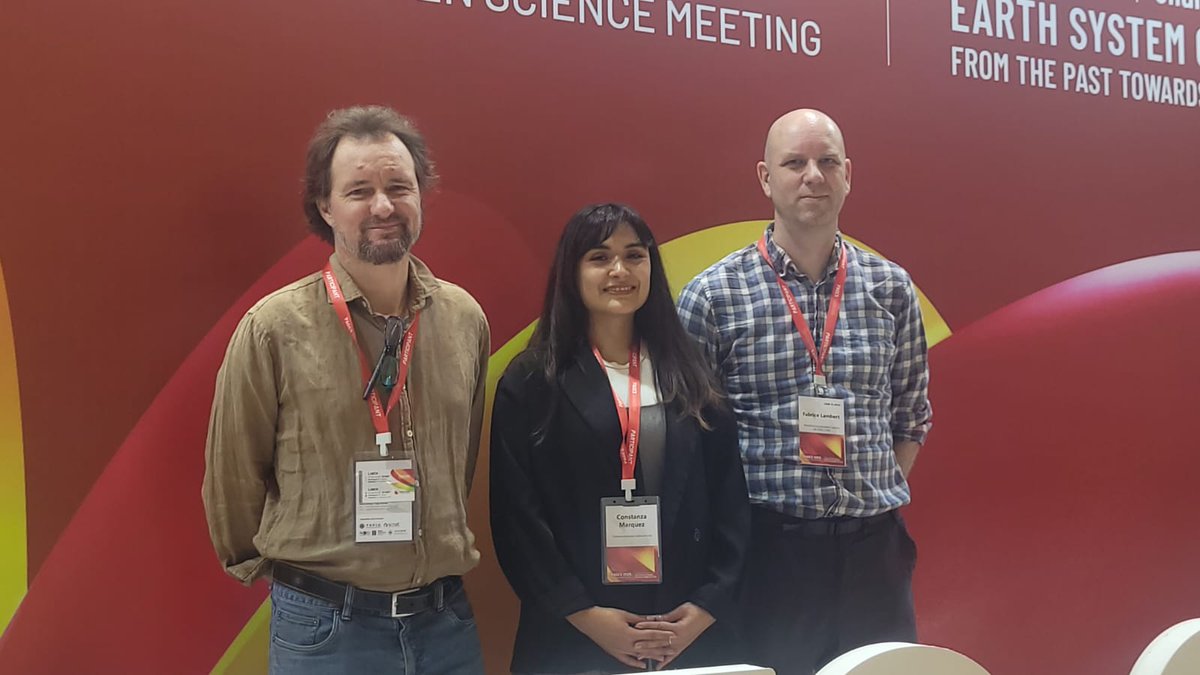 [Académicos] 🌎En Shanghái se llevó a cabo el congreso PAGES OSM: la conferencia más importante a nivel global sobre paleoclima. Por lo mismo, asistieron nuestros académicos Fabrice Lambert y Juan Luis García. Sumándose Constanza Márquez, estudiante del Doctorado en Geografía UC.