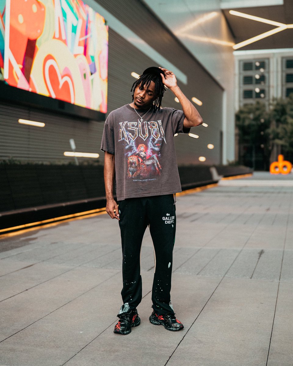 Chance Moore tweet media