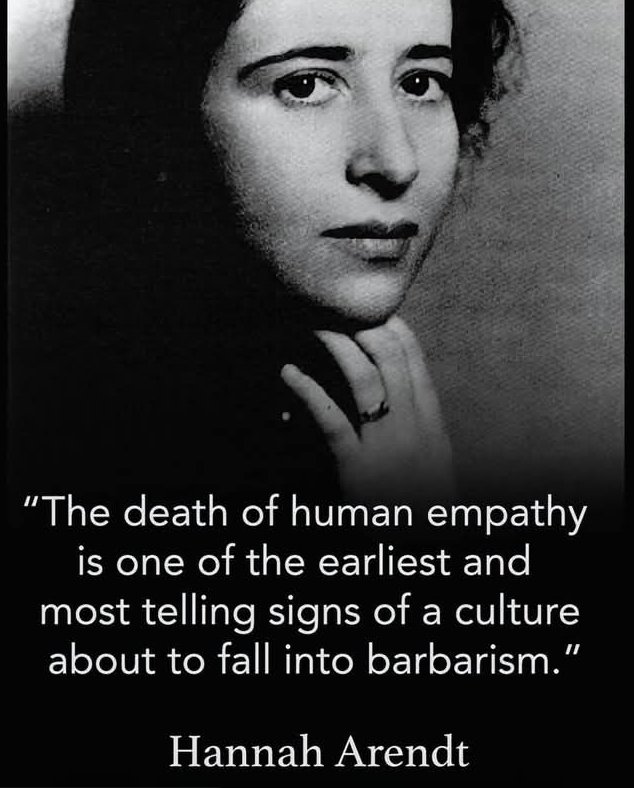 'Ik geloof dat empathie de meest essentiële kwaliteit van de beschaving is.” 
Roger Ebert, filmcriticus