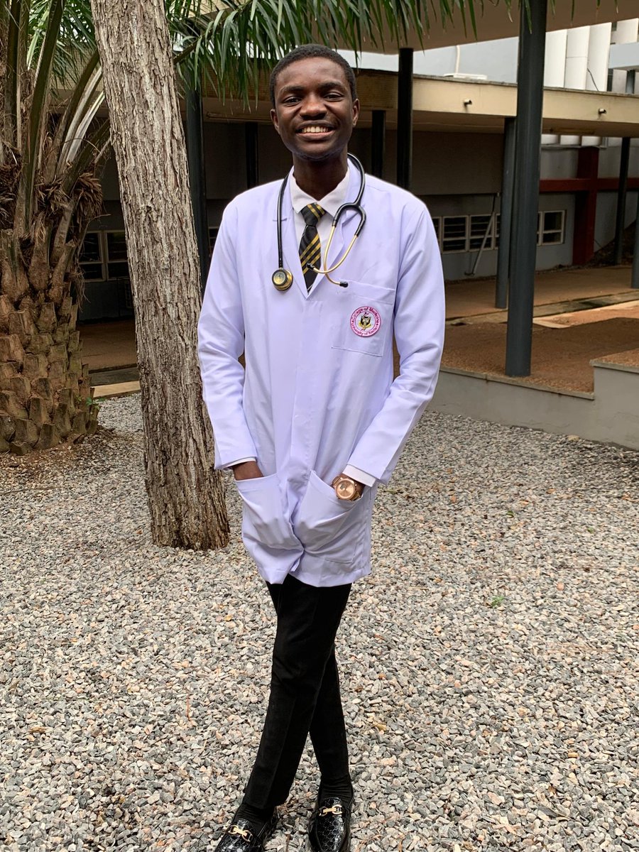 21st May, our Deputy CEO [Marketing and Operations] - UI, Pharmacy.

29th May, Our CEO - UI, Medicine and Surgery.

Congratulations on your white coat Ceremony 🤭🎉🔥

It's from here to the ends of the world🌹♥️