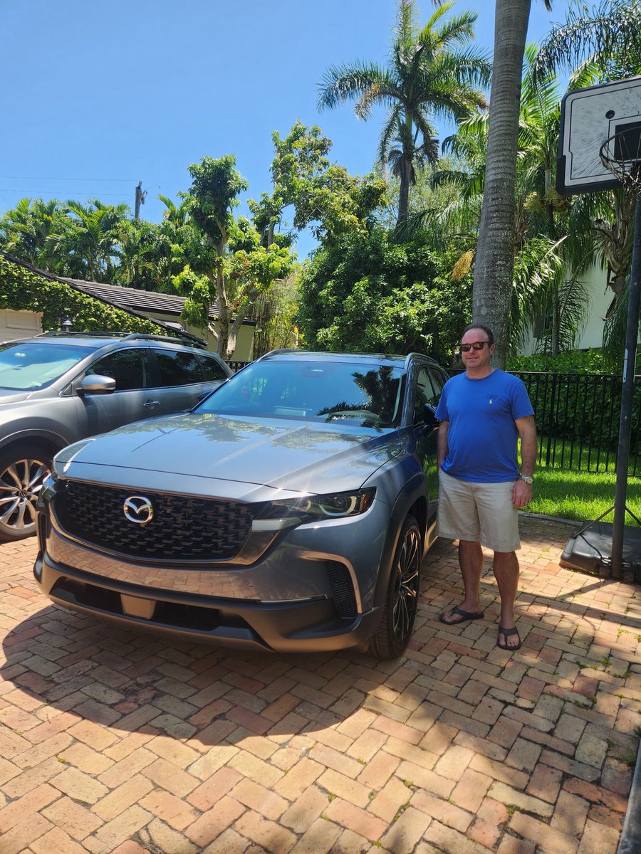 StevenMenard's tweet photo. Talk about a seamless experience! Delivery days are always exciting, especially when they're this smooth.

Steven Menard 
Auto Concierge Specialist 
Motorbreeze 
C: 954-701-6875
steven@motorbreeze.com https://t.co/nlB47XT12j
