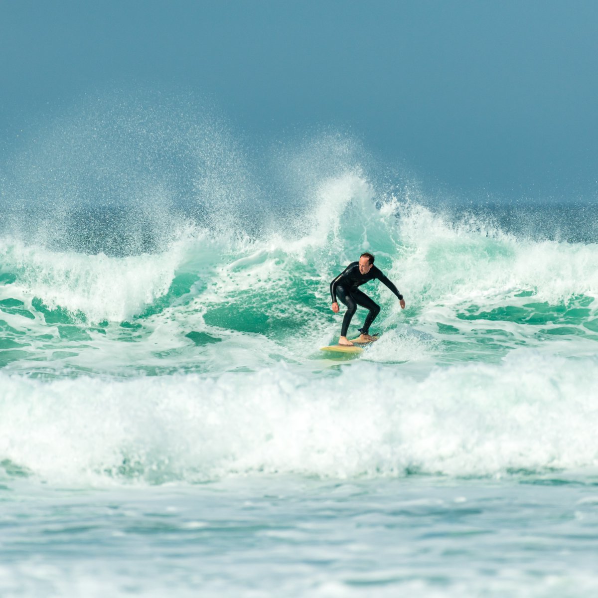 Newquay is famed for being the surf capital of the UK... So it would be rude not to try it out on your Cornish holiday.

If you're new to surfing, we recommend booking some lessons. There are so many great surfing schools around.

#Surf #Newquay #SurfCapital #SurfingLessons