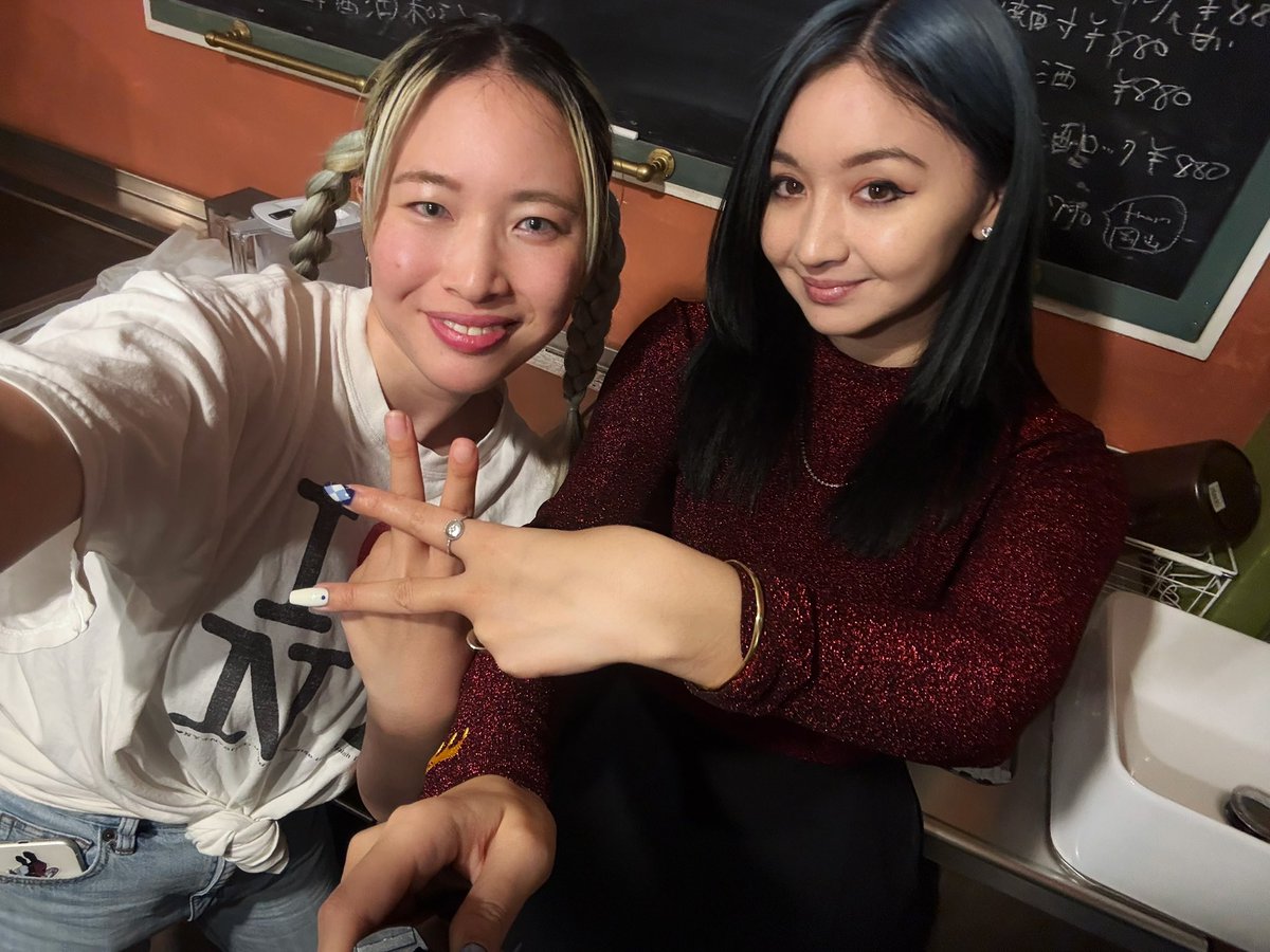 kuromi ¥ tweet media