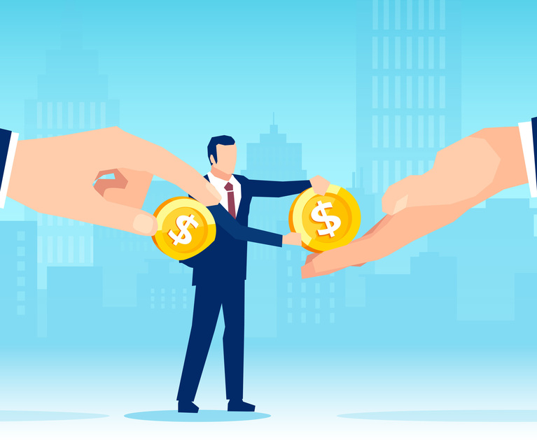 The overall median first-year associate salary remained at $200,000 as of Jan 1, or $215,000 for firms of more than 700 lawyers. Those figures remain unchanged from 2023, suggesting firms could be experiencing "less pressure" to compete for talent. loom.ly/cNxawCE