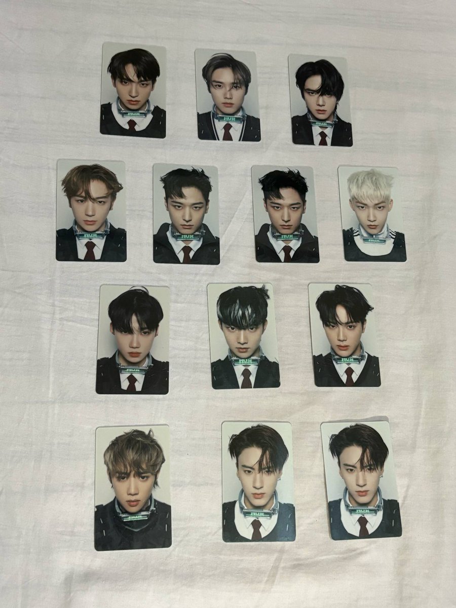 bubblxlee's tweet photo. ‼️Included in set (see photo for reference)
✔️Photocards
✔️Complete ID cards (extra Juyeon &amp; Eric)

6/6 https://t.co/oPS9T6Nw01
