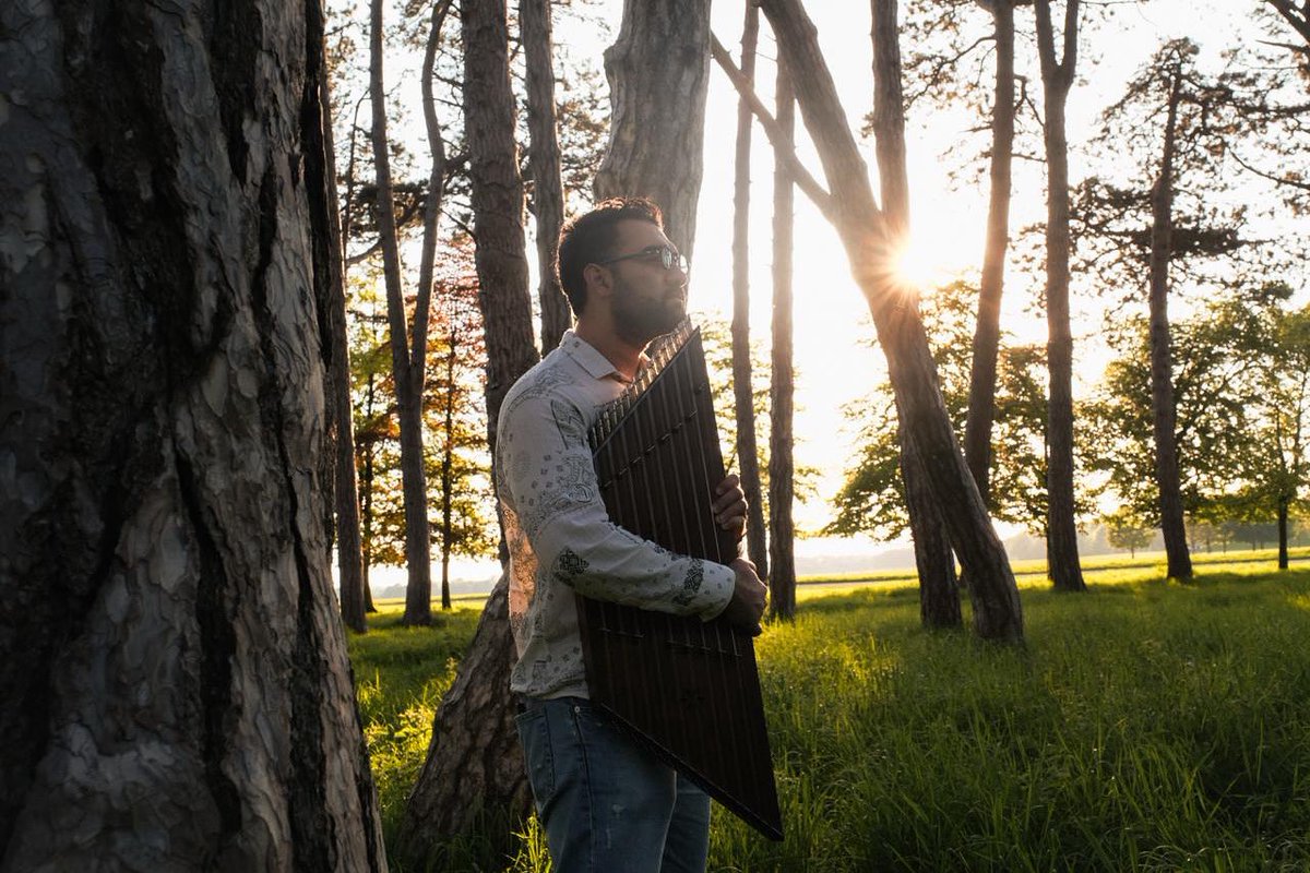 Kaleidoscope Night Music Series
Wednesday 4th June 2025
Bello Bar
8.30pm Music (Doors 8pm)
Tickets €18, Early Bird €15,
Student €5 from Kaleidoscopenight.ie

Ticket Link : buytickets.at/kscope2025/170…

Featured artist: Shahab Coohe