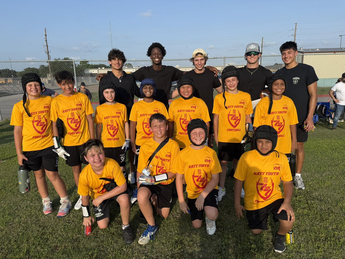 Leigh Taylor (@leigh_taylor25) on Twitter photo Katy Jordan Football Varsity players coaching KYF 11u 7on7🏈💪🏽
<a href="/Zach21Taylor/">Zachary Taylor | ⭐️⭐️⭐️ DB</a> <a href="/Austin_Baird2/">Austin Baird</a> <a href="/tanner_west5/">Tanner West</a> <a href="/Beau_Bryant12/">Beau_Bryant</a> <a href="/ofyadelowo/">OFy Adelowo</a>
Thank you for a great season!
“Coaching is unlocking a person's potential to maximize their own performance” Katy Jordan Football Varsity players coaching KYF 11u 7on7🏈💪🏽
<a href="/Zach21Taylor/">Zachary Taylor | ⭐️⭐️⭐️ DB</a> <a href="/Austin_Baird2/">Austin Baird</a> <a href="/tanner_west5/">Tanner West</a> <a href="/Beau_Bryant12/">Beau_Bryant</a> <a href="/ofyadelowo/">OFy Adelowo</a>
Thank you for a great season!
“Coaching is unlocking a person's potential to maximize their own performance”