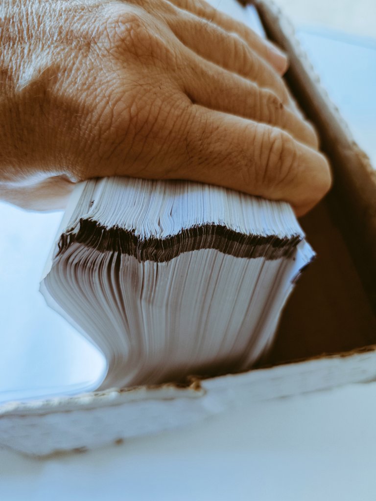 buda_trader's tweet image. Me llegó el resumen del Broker anual para los Tax ...en Papel!!! , me va a servir para el fuego del asado