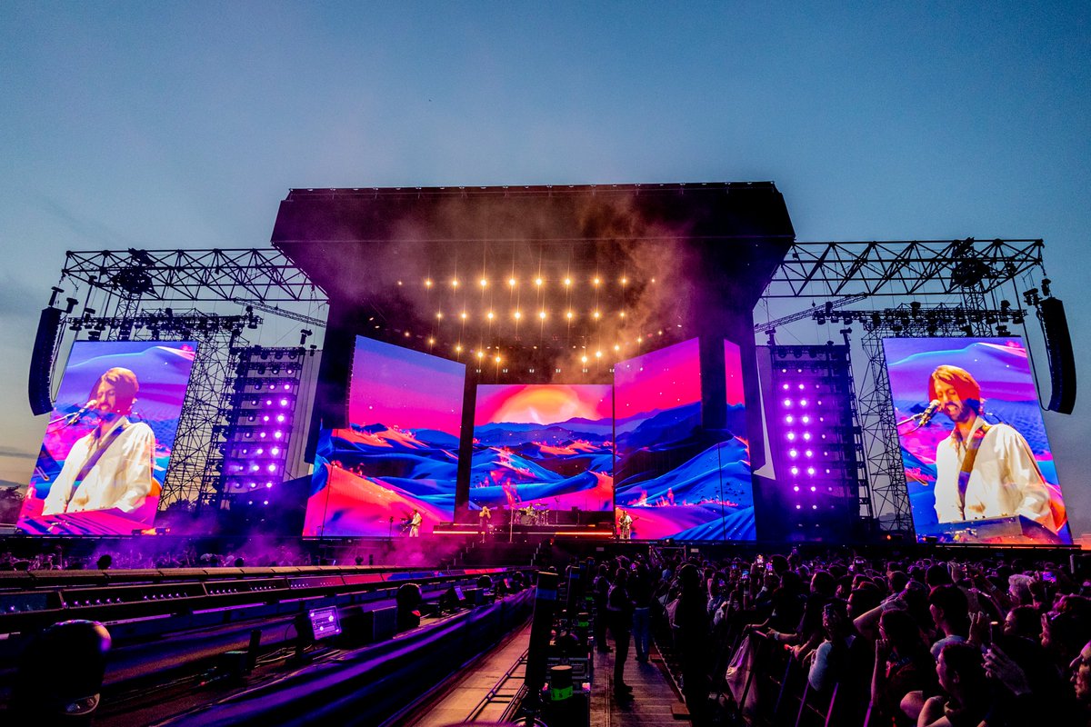 Live Nation (@livenation) on Twitter photo .<a href="/Imaginedragons/">Imagine Dragons</a> in Milan was a night to remember ✨ The EU leg of the LOOM World Tour is in full swing!
#imaginedragons #theLOOMWorldtour #milan #milano #ippodromomilanotrenno #lngcn .<a href="/Imaginedragons/">Imagine Dragons</a> in Milan was a night to remember ✨ The EU leg of the LOOM World Tour is in full swing!
#imaginedragons #theLOOMWorldtour #milan #milano #ippodromomilanotrenno #lngcn