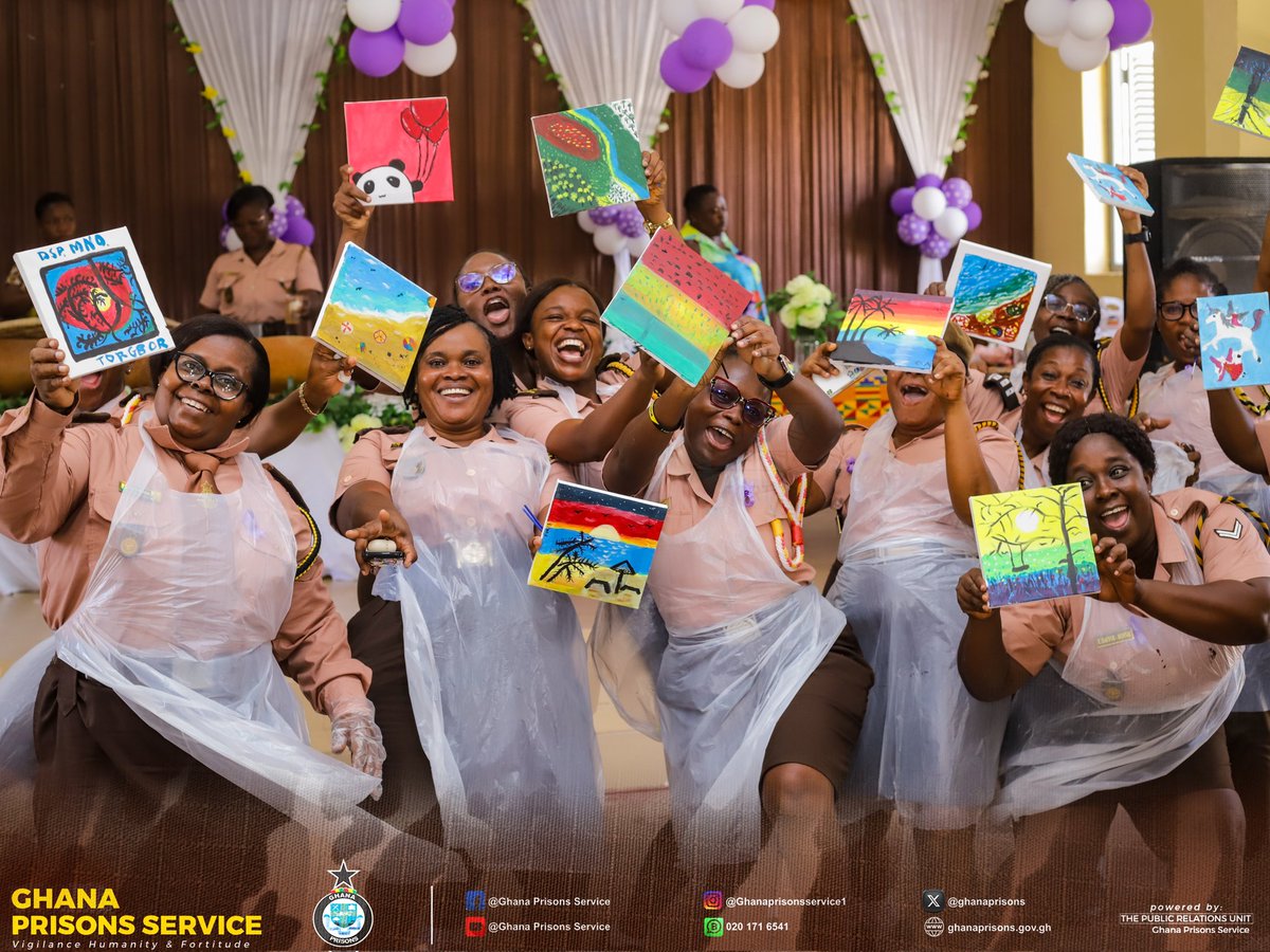 ghanaprisons's tweet photo. 𝐒𝐂𝐂 𝐂𝐄𝐋𝐄𝐁𝐑𝐀𝐓𝐄𝐒 𝐌𝐎𝐓𝐇𝐄𝐑𝐒, 𝐌𝐄𝐍𝐓𝐀𝐋 𝐇𝐄𝐀𝐋𝐓𝐇 𝐃𝐀𝐘. 

Femal Officers of the Senior Correctional Center (SCC) on Wednesday, May 28, 2025 celebrated Mothers day and the Mental health month with series of activities. https://t.co/o0t0C3nMjp