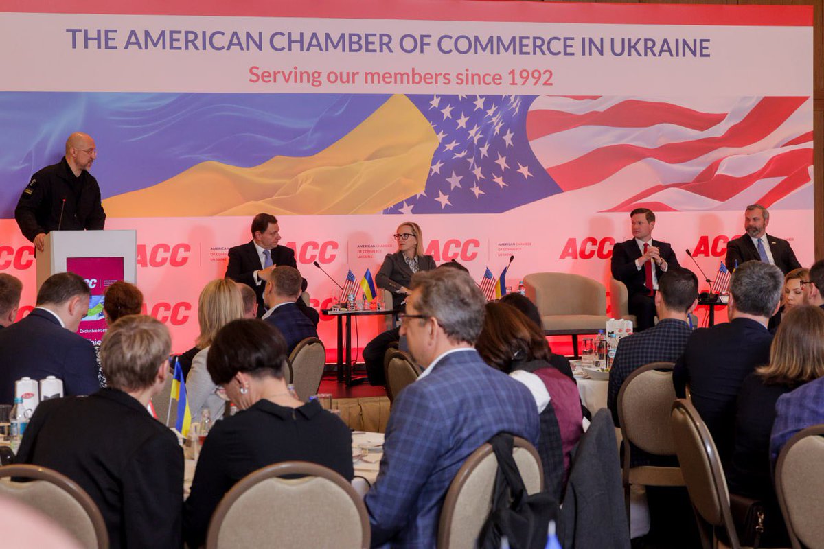 Denys Shmyhal (@denys_shmyhal) on Twitter photo Held a meeting with representatives of <a href="/ChamberUkraine/">AmCham Ukraine 🇺🇦</a>. We are working to offer entrepreneurs optimal conditions – comprehensive deregulation, customs reform, privatisation, industrial parks. I particularly emphasised the recovery. This is an opportunity for companies to Held a meeting with representatives of <a href="/ChamberUkraine/">AmCham Ukraine 🇺🇦</a>. We are working to offer entrepreneurs optimal conditions – comprehensive deregulation, customs reform, privatisation, industrial parks. I particularly emphasised the recovery. This is an opportunity for companies to