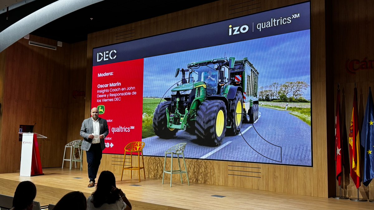 Asociacion_DEC's tweet photo. 🌟Durante este #JuernesDEC nos acompañará @oscarmarinc, de @JohnDeere y responsable de todos los Viernes DEC.🚜

#JuernesDEC #Moderador #CX https://t.co/NPUIDNu3Vx