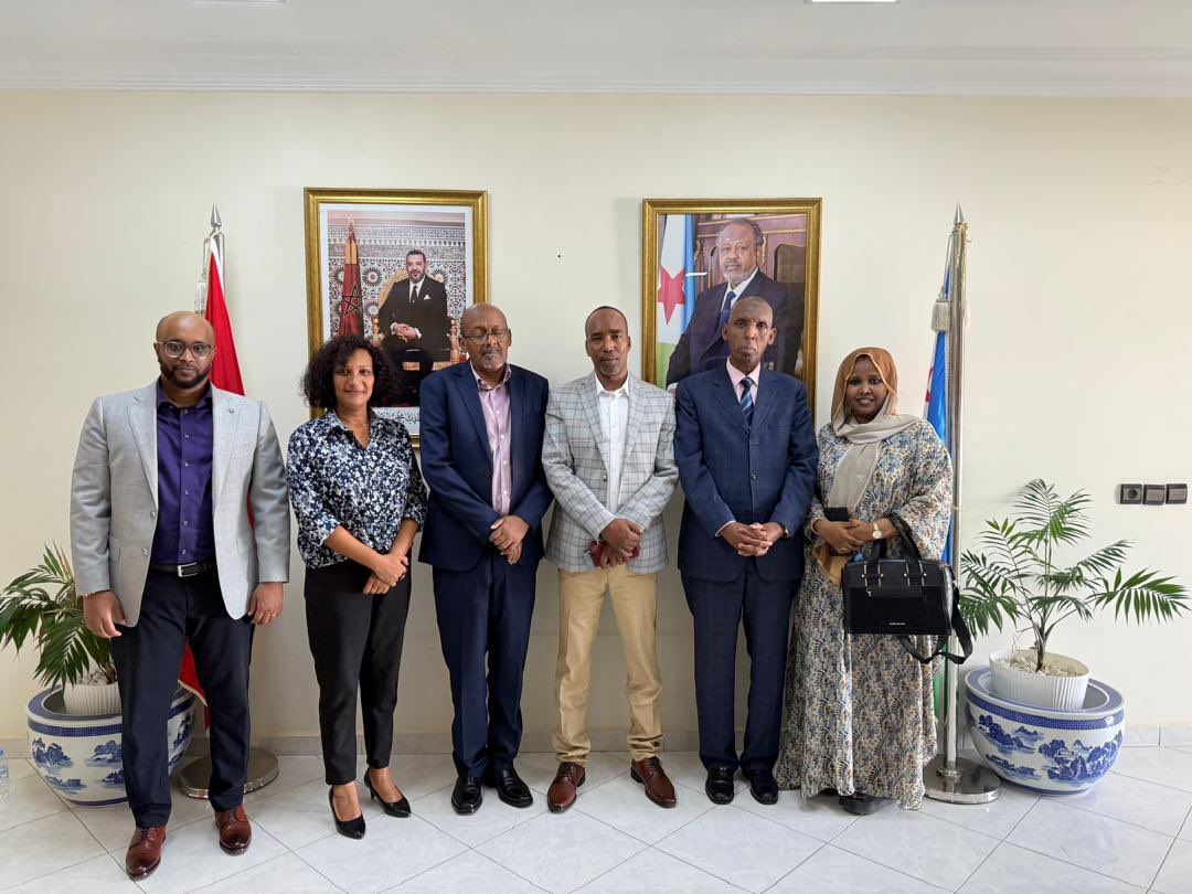 cndhdjibouti1's tweet photo. Au cours de leur mission au Royaume du Maroc, la délégation de la Commission nationale des droits de l’homme (CNDH) de Djibouti, conduite par son président M. Ali Soubaneh Atteyeh, a été reçue par l’ambassadeur de Djibouti au Royaume de Maroc M Mohamed Douhour Hersi . Cette rencontre a permis d’examiner les perspectives de coopération future avec la CNDH marocaine. Dans la même occasion la délégation a rencontré les représentants des étudiants Djiboutiens au Royaume de Maroc.