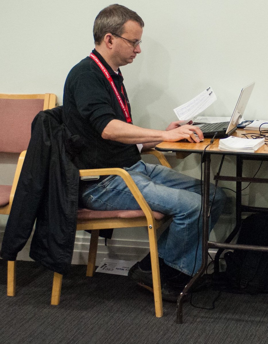 The_Archpoet's tweet image. Deeply shocked and saddened by the passing of our long-time Oxford @4NCL captain, Tim Dickinson, FIDE International Arbiter.  A dedicated captain, true chess connoisseur, and a genuinely lovely person. You will be greatly missed, Tim... oxfordfusion.com/oca/GetNews.cf…