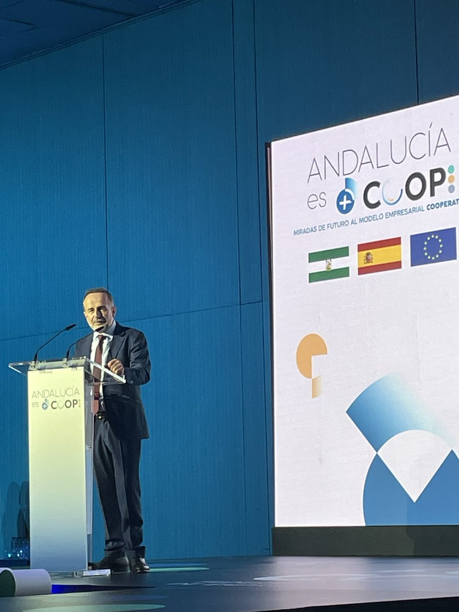 Empieza la #asambleafaecta  con las palabras de nuestro presidente <a href="/LuisMi_Jurado/">Luis Miguel Jurado Mancilla</a> recordando los 30 años de nuestra federación 
#30AñosMásCoop
#MásCooperativas