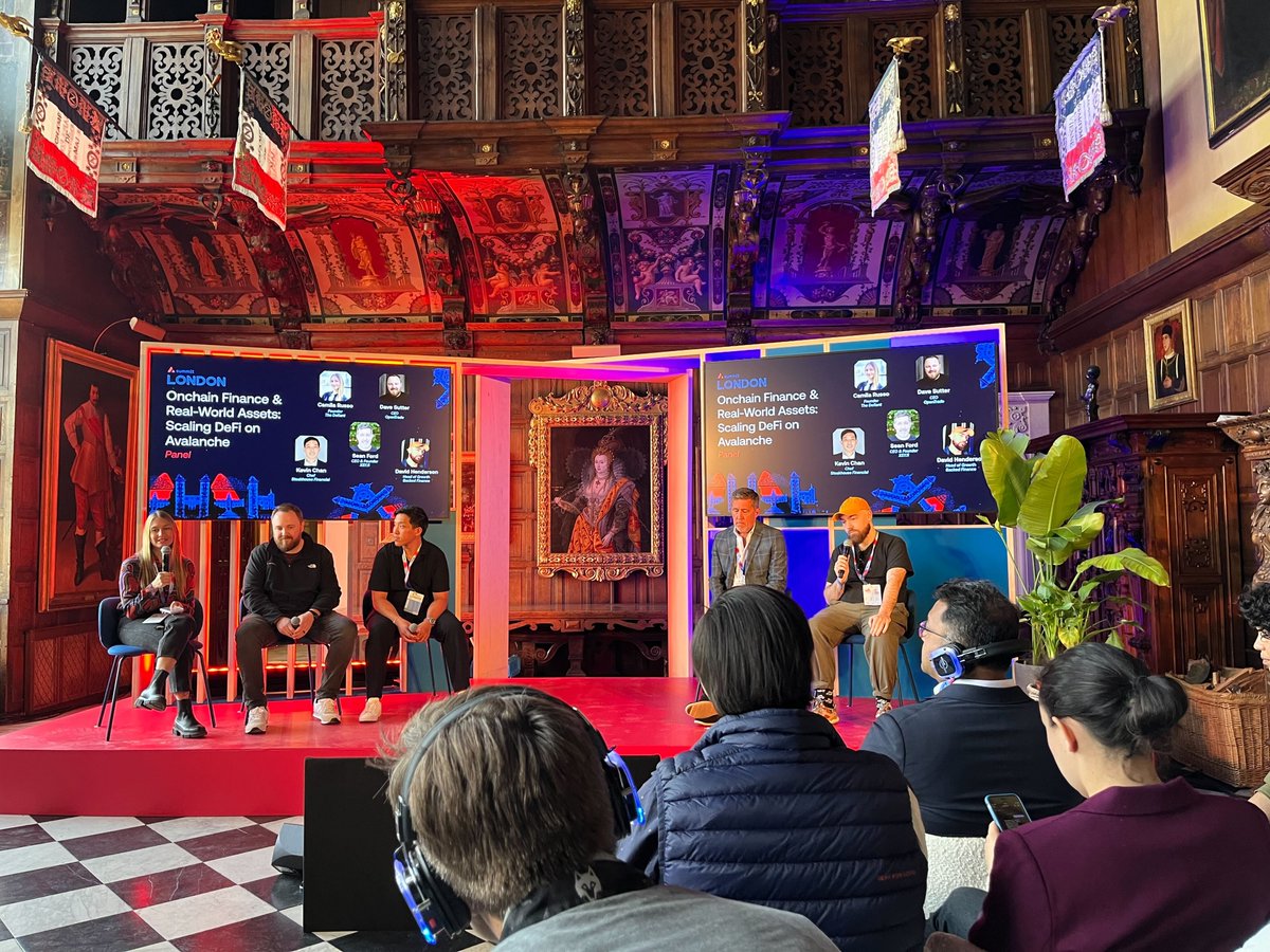Backed (@backedfi) on Twitter photo Our Head of Growth, David Henderson, took to the stage at Avalanche Summit last week to discuss onchain finance & real-world assets.
<a href="/avax/">Avalanche🔺</a> allows access to bTokens $bCSPX and $wbCOIN, in a longstanding joint effort to expand the range of options for tokenized assets in DeFi. Our Head of Growth, David Henderson, took to the stage at Avalanche Summit last week to discuss onchain finance & real-world assets.
<a href="/avax/">Avalanche🔺</a> allows access to bTokens $bCSPX and $wbCOIN, in a longstanding joint effort to expand the range of options for tokenized assets in DeFi.