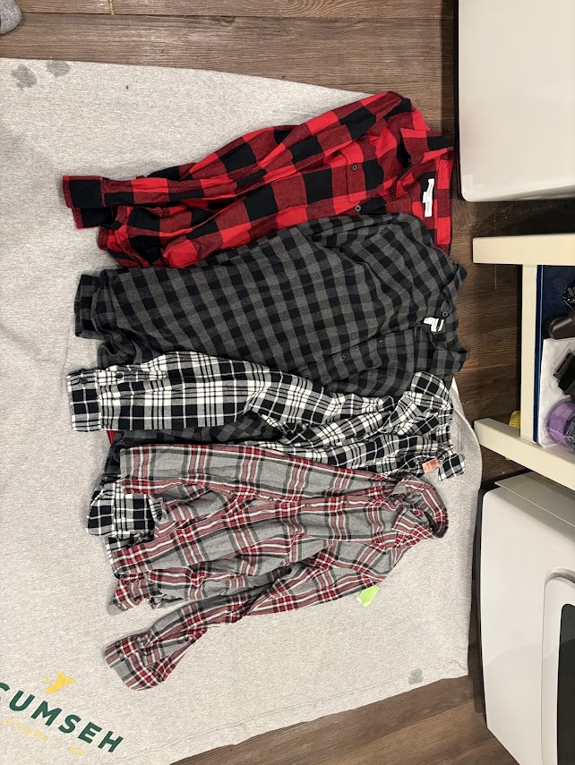 bridgetdickey_'s tweet photo. I lost most of my clothing in the LA Fires so I decided anything new I wanted to make myself. Upcycled this shirt dress from 4 mens flannel button downs. Love how it turned out. ❤️🪡🖤#upcycledclothing #upcycled #designer #upcycledfashion #handmade https://t.co/wbMDYWMddE