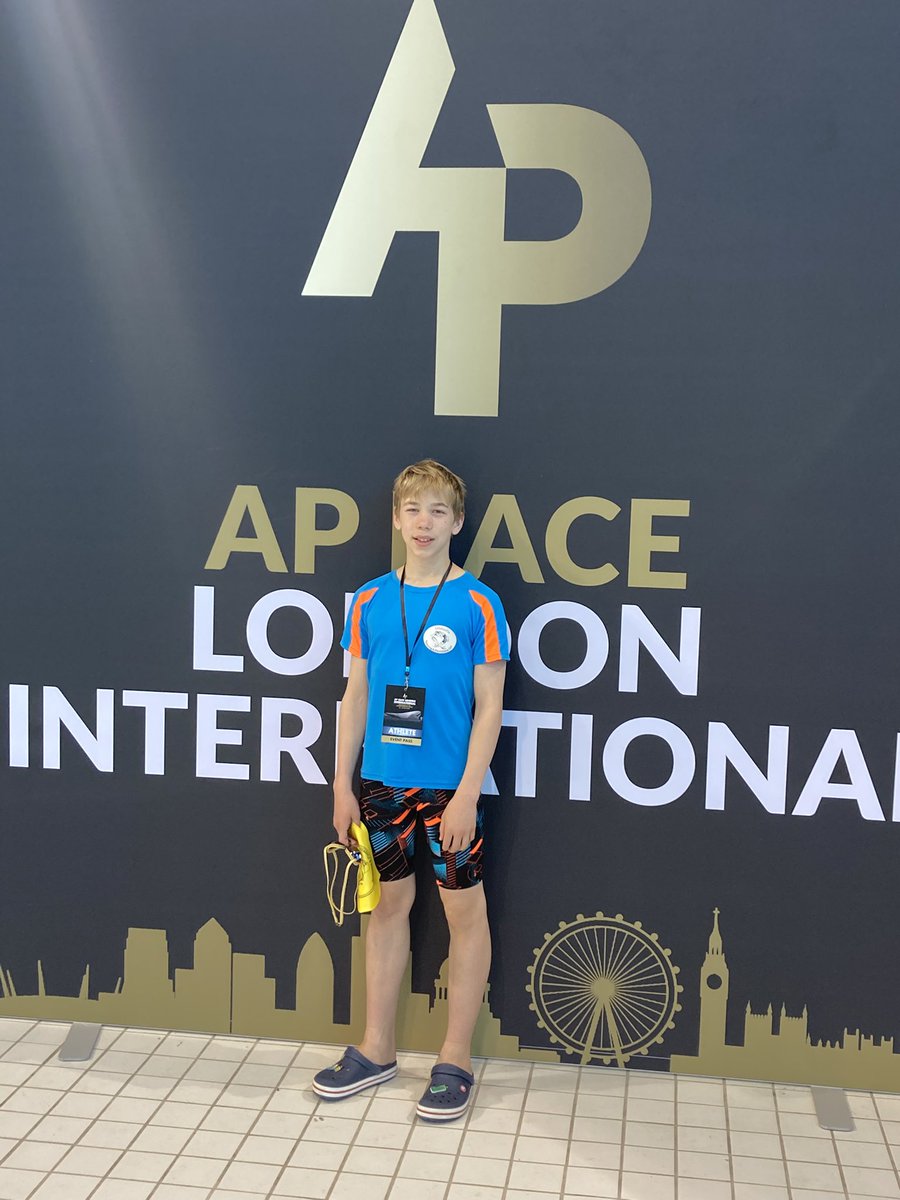 LondonFin Swimming Club tweet media