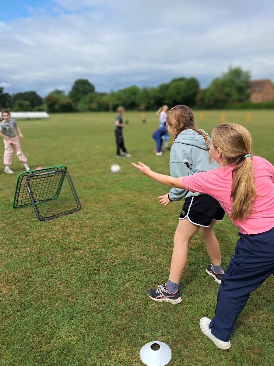 tombatesYCF's tweet photo. Brilliant first @Yorkshirecb Holiday Camp these past 2 days at @HeslingtonCC!

We ran a girls only camp for ages 8-11 for 2 days 👏🏻🏏

Lots of good skills on show and great fun had by all! ✅

We have 16 camps planned across Yorkshire, all available to book! 🔗

Link in comments! https://t.co/sVrYlyQ5bt