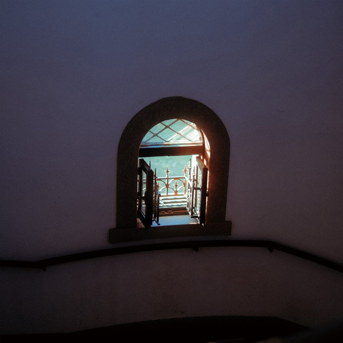 ❏ New Release ❏

『 serene moment - jun16 』

本日より各種ストリーミングサービスにて配信開始しました。
日常のふとした瞬間に聴いていただけると嬉しいです🍃