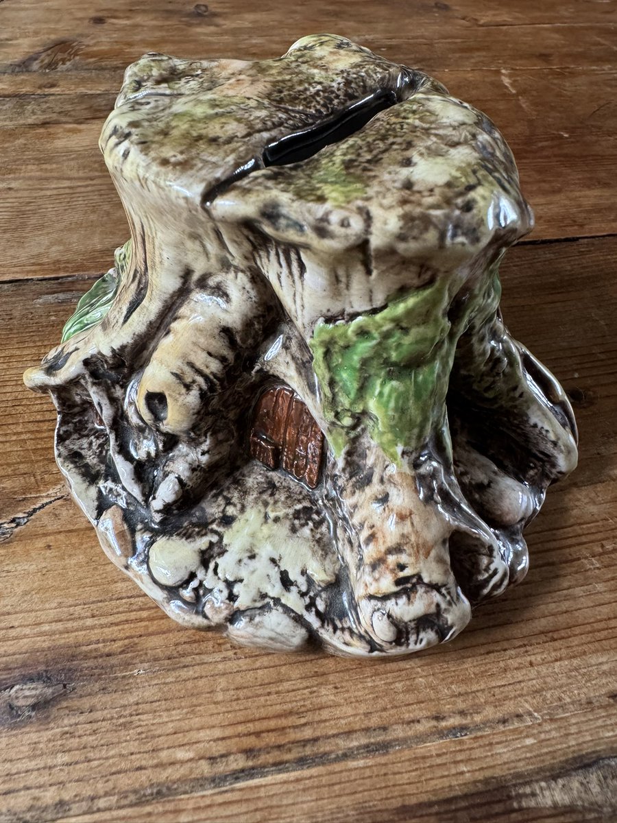 Do you remember these? 

The Store Stump money box was crafted by Royal Doulton and launched in 1987. They were only produced for two years and are seldom seen these days.