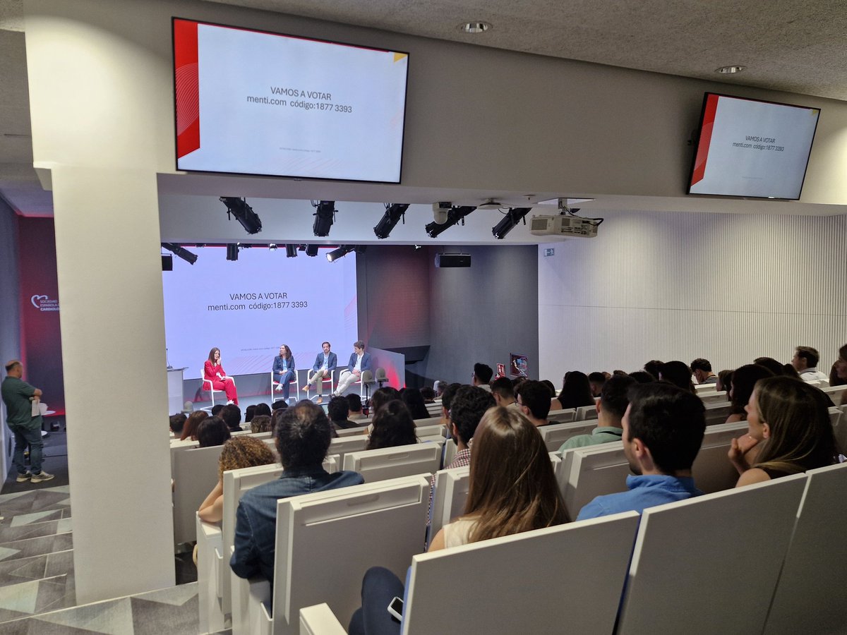 Cosme Garcia Garcia (@cosmegarciacg7) on Twitter photo Primera jornada @Cardioagudos Sala a tope con casos clinicos. <a href="/Ana_Viana_T/">Ana Viana Tejedor</a> <a href="/randreariba_rut/">Rut Andrea</a> <a href="/miguelcorbi1/">Jose miguel </a> Primera jornada @Cardioagudos Sala a tope con casos clinicos. <a href="/Ana_Viana_T/">Ana Viana Tejedor</a> <a href="/randreariba_rut/">Rut Andrea</a> <a href="/miguelcorbi1/">Jose miguel </a>