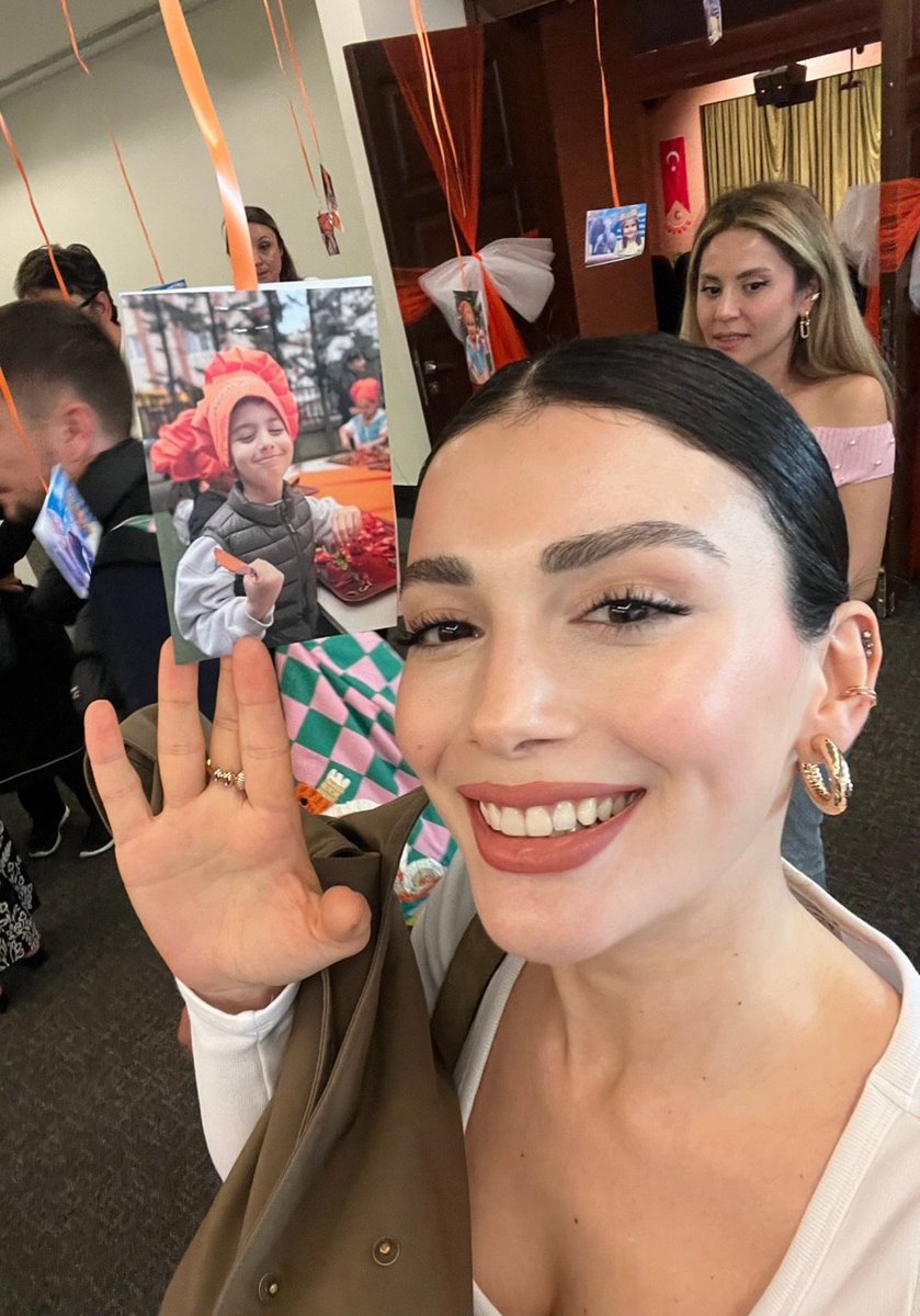 yüzünün güzelliğine baka kaldım bu nasıl bişey 🫠