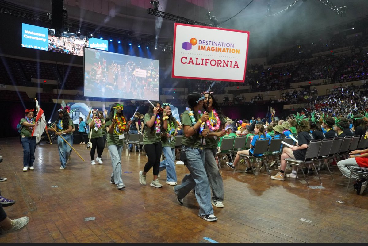 Congratulations to this team of 7 outstanding SRVUSD students who placed 1st 🏆in the Scientific Challenge at the Destination Imagination Global Finals held last weekend in Kansas City! Way to go team Diamond F7ies- Smayan, Suhas, Sahana, Amrutha, Om, Jai, &amp; Suvidh! #WeAreSRVUSD
