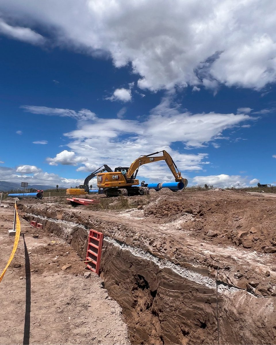 Epmaps - Agua de Quito (@aguadequito) on Twitter photo 🚧 #Obras | Con el compromiso del alcalde Pabel Muñoz (<a href="/pabelml/">Pabel Muñoz L.</a>), se construye la obra más grande en Quito, beneficiando a más de 500 mil habitantes. Las cuatro fases del proyecto "Agua Potable para Calderón", avanzan paralelamente dentro de los plazos establecidos.
🏗️ Primera 🚧 #Obras | Con el compromiso del alcalde Pabel Muñoz (<a href="/pabelml/">Pabel Muñoz L.</a>), se construye la obra más grande en Quito, beneficiando a más de 500 mil habitantes. Las cuatro fases del proyecto "Agua Potable para Calderón", avanzan paralelamente dentro de los plazos establecidos.
🏗️ Primera