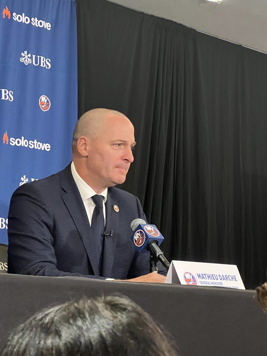 akreda's tweet image. New ⁦@NYIslanders⁩ GM Mathieu Darche: “We want to create our own legacy.” #nyisles