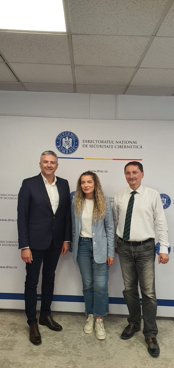 SMierlea's tweet photo. InfoCons si Dnsc parteneriat strategic in beneficiul consumatorilor #infocons #dnsc #parteneriat #protectiaconsumatorului https://t.co/aKKLl6oW0n