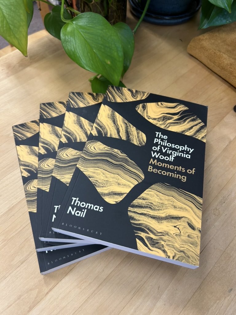 My latest book, The Philosophy of Virginia Woolf: Moments of Becoming is published today. 20% off (code: GLR BD8 ) at bloomsbury.com/us/philosophy-…