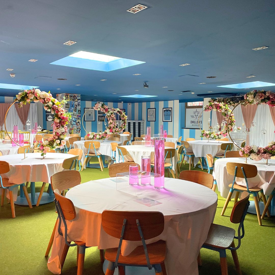 SkyBlueTavernPH's tweet image. FREE VENUE HIRE🥳💃🌟 Our private function room is perfect for any kind of celebration! Get in touch with us today to find out more

📞02476 228 242  📧 hello@skybluetavern.com

#skybluetavern #coventry #functionroom