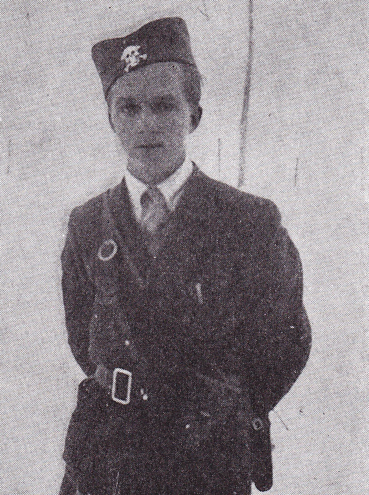 Dr. Lambert Ehrlich, borec za samostojno Slovenijo, nedolžna žrtev komonistov, s tradicionalnim slovenskim pokrivalom in simbolom demokracije na njemu.
Kot pravita Dr.  Mozhina in Dr. Gesser Pečar, so ga komonisti ubili samo zato, ker je bil neoborožen