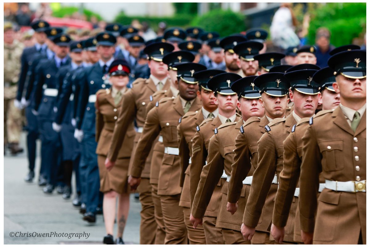 Just a snippet of today's military parade at Bangor. I managed to pull it off...I think!! 😁 📸🏴󠁧󠁢󠁷󠁬󠁳󠁿

<a href="/WelshGuardsBand/">Band of the Welsh Guards</a> <a href="/RAFValleyStnCdr/">RAF Valley Station Commander</a> 
#photography #military #parade <a href="/BangorWalesNews/">The Bangor Aye</a> <a href="/northwaleslive/">North Wales Live</a> <a href="/BBCWalesNews/">BBC Wales News</a> <a href="/NewyddionS4C/">Newyddion S4C</a>