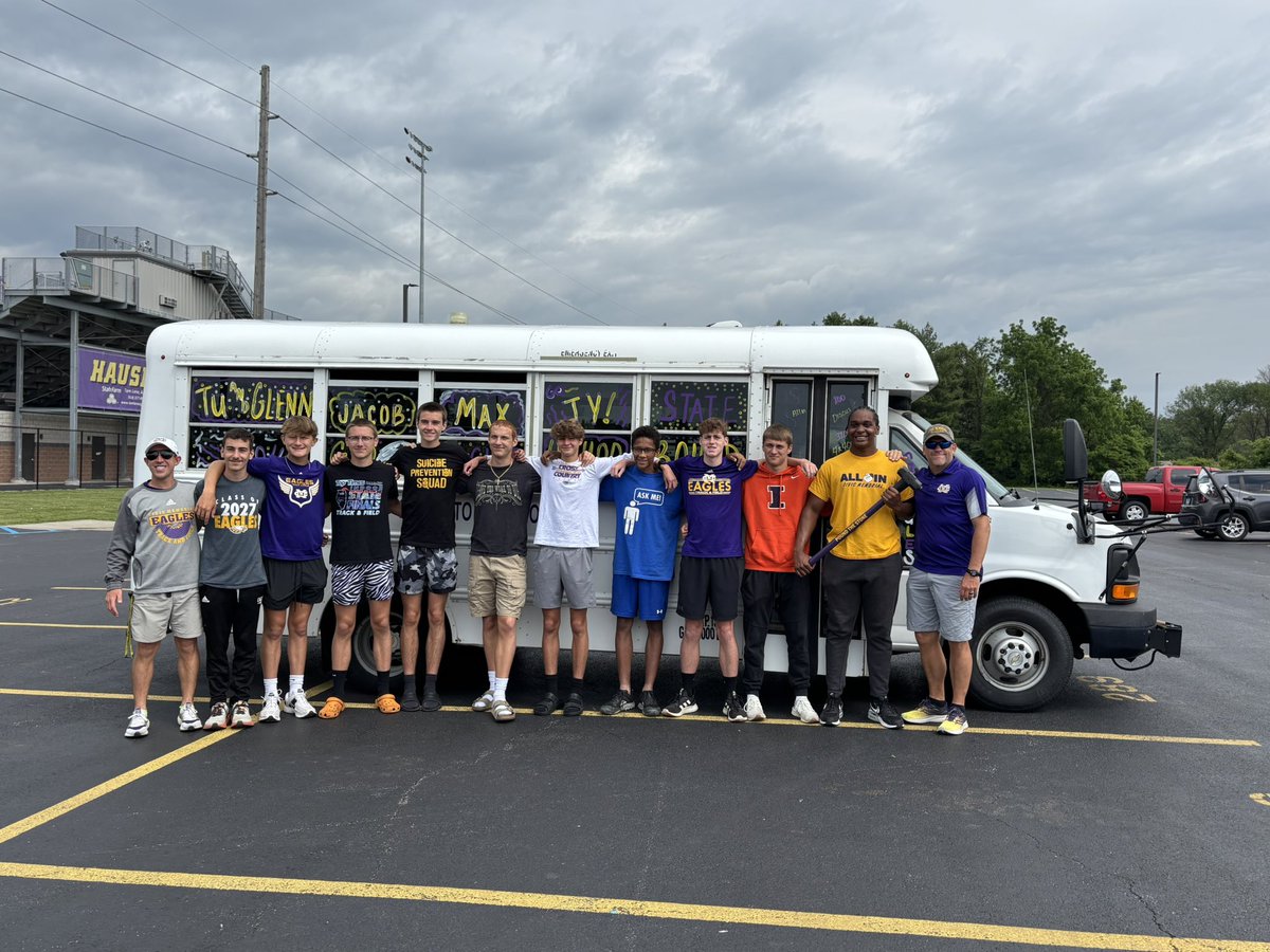 cmcrosscountry's tweet photo. The CM Boys Track team is state bound! https://t.co/iNGGrR9P2x