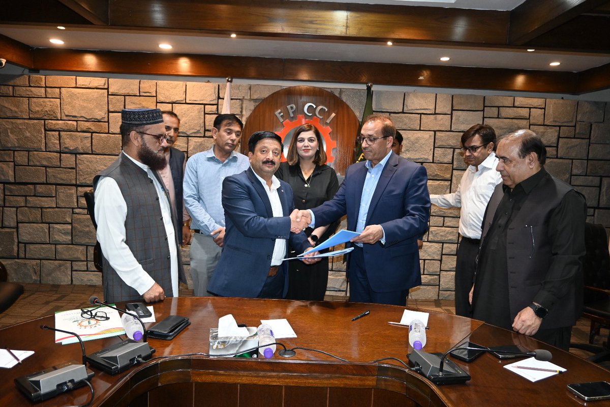 Freedom Gate Prosperity tweet media