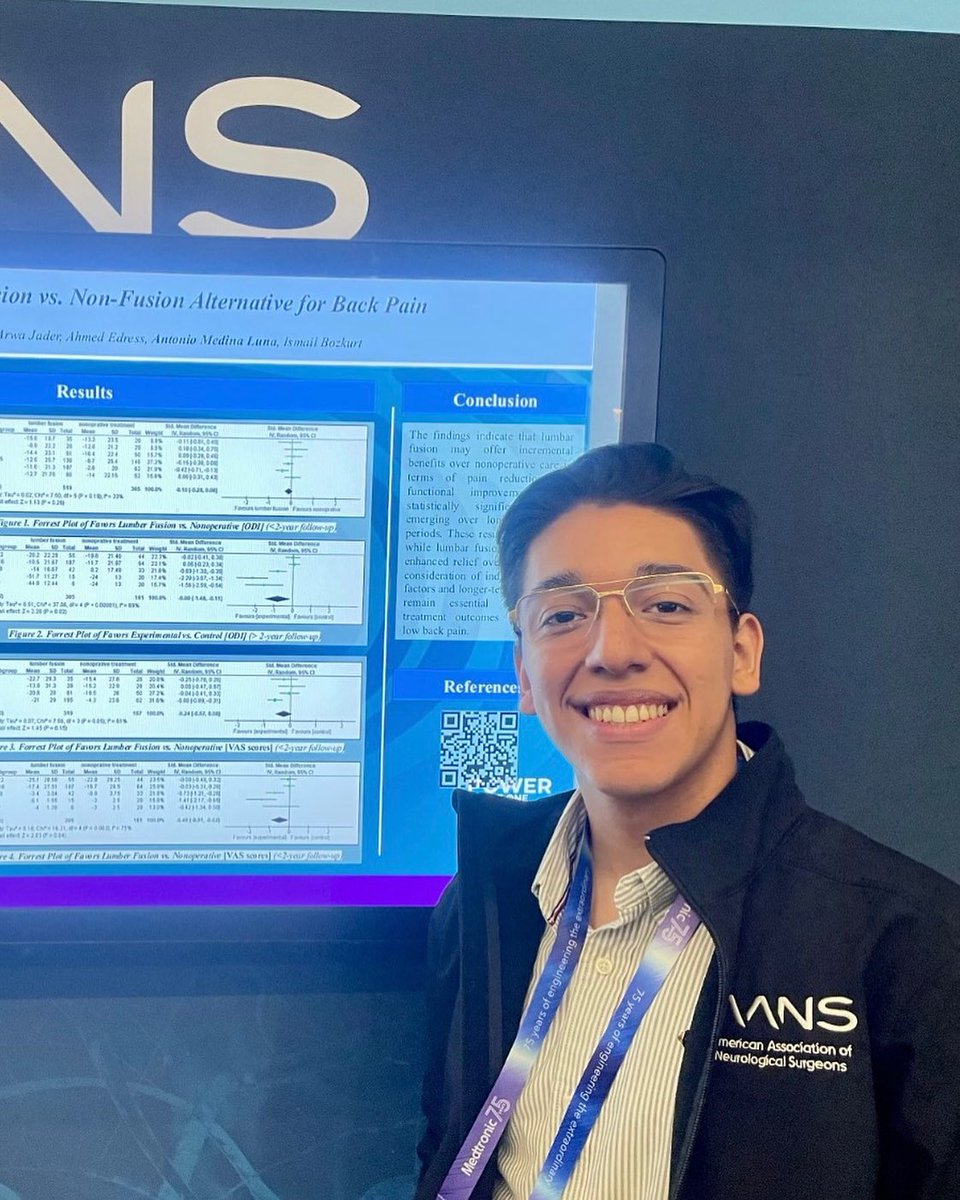 Antonio Medina, estudiante de la Escuela de Medicina, presentó dos investigaciones en el American Association of Neurological Surgeons Annual Meeting 2025, en Boston, Massachusetts. 🇺🇸

¡Felicidades, Antonio! 🤩

#UDEMInternational