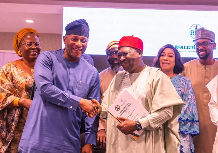 SIX-YEAR ANNIVERSARY OF GOVERNOR AHMADU UMARU FINTIRI: CELEBRATING TRANSFORMATIONAL ACHIEVEMENTS IN ADAMAWA STATE

By Hon. Adamu Atiku Abubakar
Commissioner for Works and Energy Development, Adamawa State

Yola, Nigeria – May 29, 2025

Today marks a significant milestone in the