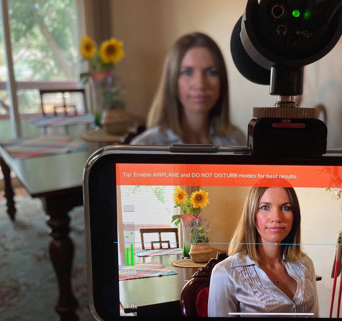 TheEricaGarner's tweet photo. My episode lives on! “The Proof Is Out There.” Thanks to the History Channel for resharing my experience. Over 10 million views on YouTube. 📺 💚 New season starts June 13th at 10/9c! #historychannel #ufos #paranormal https://t.co/XSz6O1MqrU