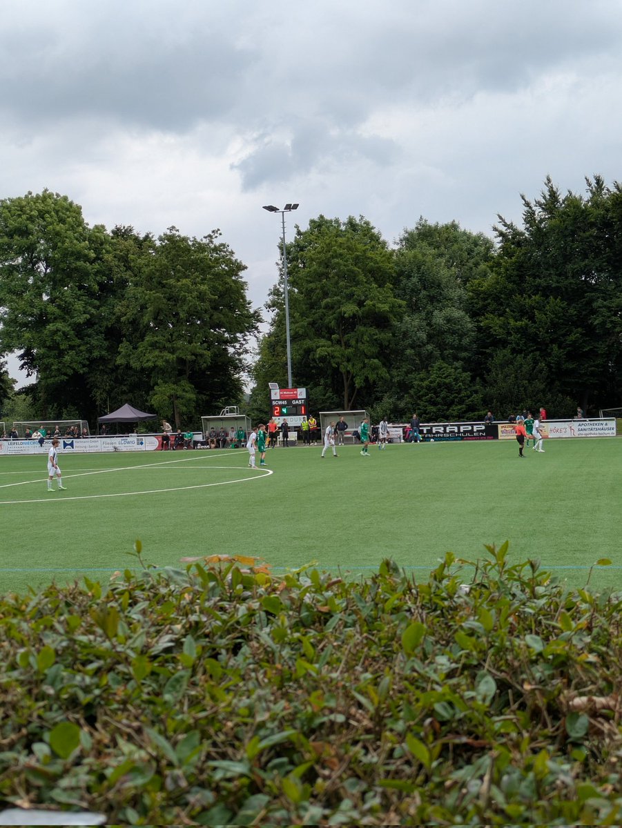 oekedortmund's tweet photo. #897

Sportplatz am Waldschlösschen 
SV Bommern 05 gg SW Wattenscheid
Kreispokal Bochum (local cup)

💶 6
⚽ 3-1
🧑‍🤝‍🧑 ca 400

Großer Finaltag Fußballkreis Bochum. Spiel um Platz mit einem verdienten Sieger.

#groundhopping 
#groundhopper 
#unsereamateure
#ökeontour
#weitmar https://t.co/z6S8jmXfeD