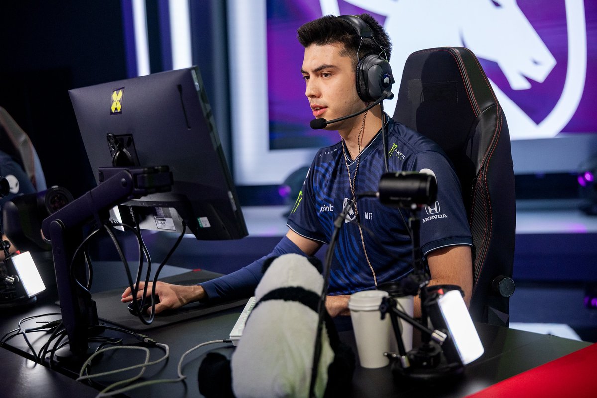 VAL | Liquid, vize sorunları bulunan nAts'in Masters Toronto'da ilk maçı kaçırabileceğini duyurdu.

nAts takıma katılana kadar Penny kadroda yer alacak.