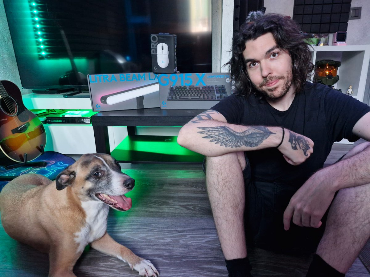 ZormanVideos's tweet image. Han llegado los #LOGITECHPLAYDAYS los días de descuento de mi marca de periféricos favorita (la mitad de mi setup es de logitechG)

Solo apto para manos grandes

Os paso un link: logi.gg/LPD_SPRING_FY2…

PD: Mi última adquicisión. Gracias @LogitechG_ES por patrocinar &amp;lt;3