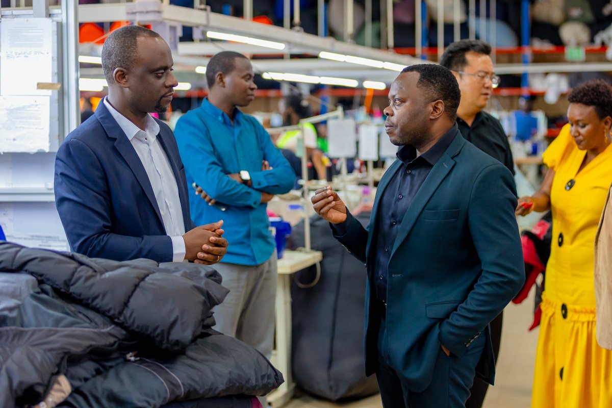 Ministry of Youth and Arts | Rwanda (@rwandayoutharts) on Twitter photo Min. <a href="/jnabdallah/">UTUMATWISHIMA</a> and partners visited <a href="/DikamFashion/">DIKAM Fashion</a> and C&D Products, who hosted the youth over the past 6 months. The visit offered a closer look at the facilities where participants gained hands-on experience in fashion design through the program.
#Aguka Min. <a href="/jnabdallah/">UTUMATWISHIMA</a> and partners visited <a href="/DikamFashion/">DIKAM Fashion</a> and C&D Products, who hosted the youth over the past 6 months. The visit offered a closer look at the facilities where participants gained hands-on experience in fashion design through the program.
#Aguka
