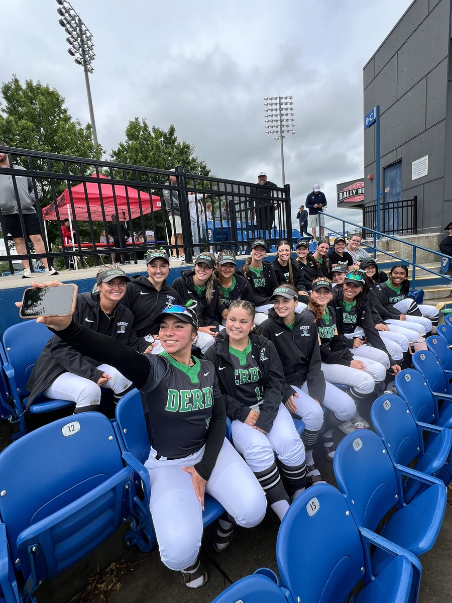 Derby Softball tweet media